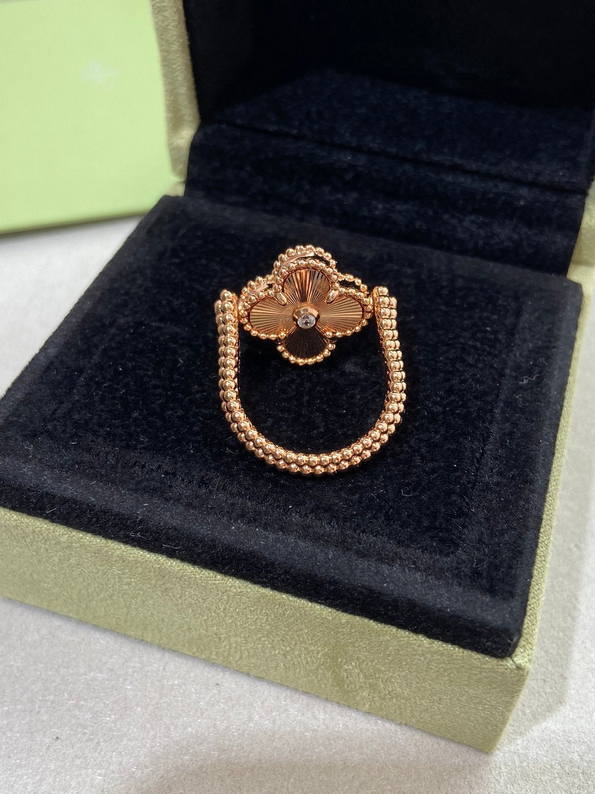 [MIRA]CLOVER RIVERSIBLE ROSE GOLD RING