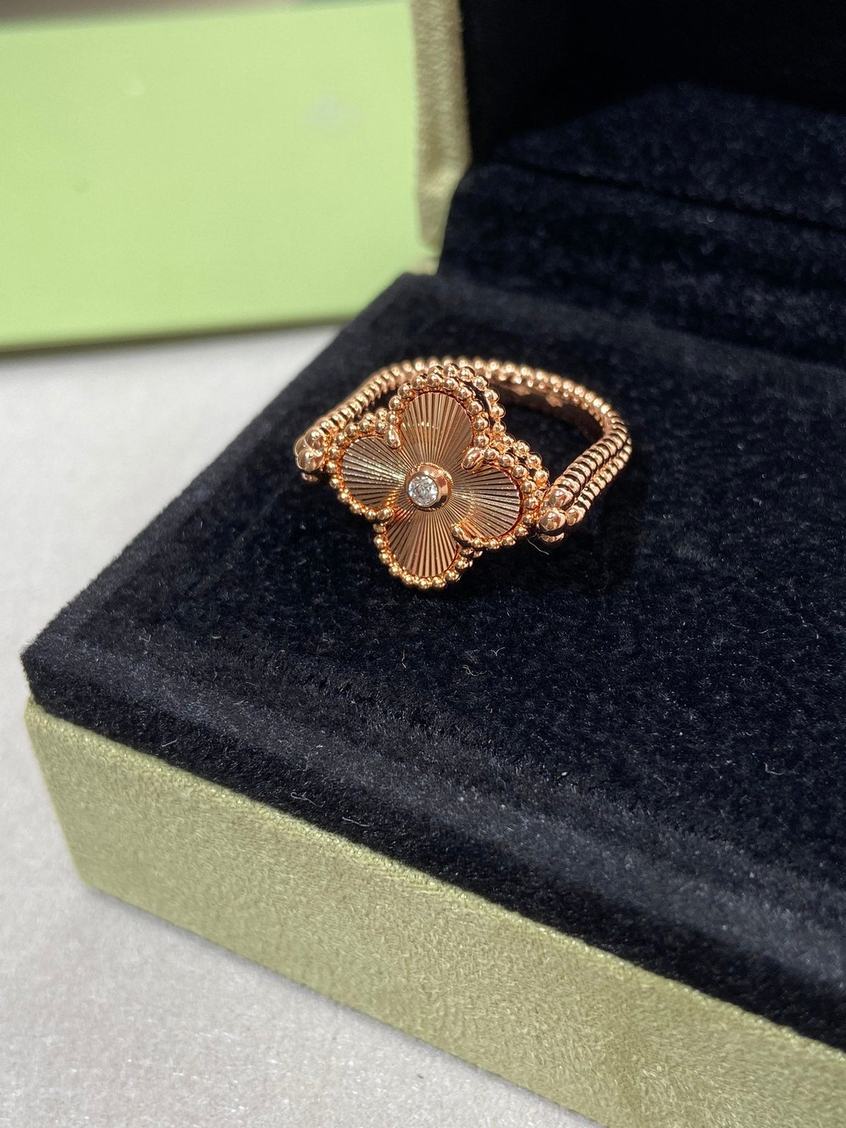 [MIRA]CLOVER RIVERSIBLE ROSE GOLD RING