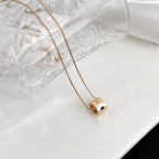 [MIRA]BEE MINI NECKLACE