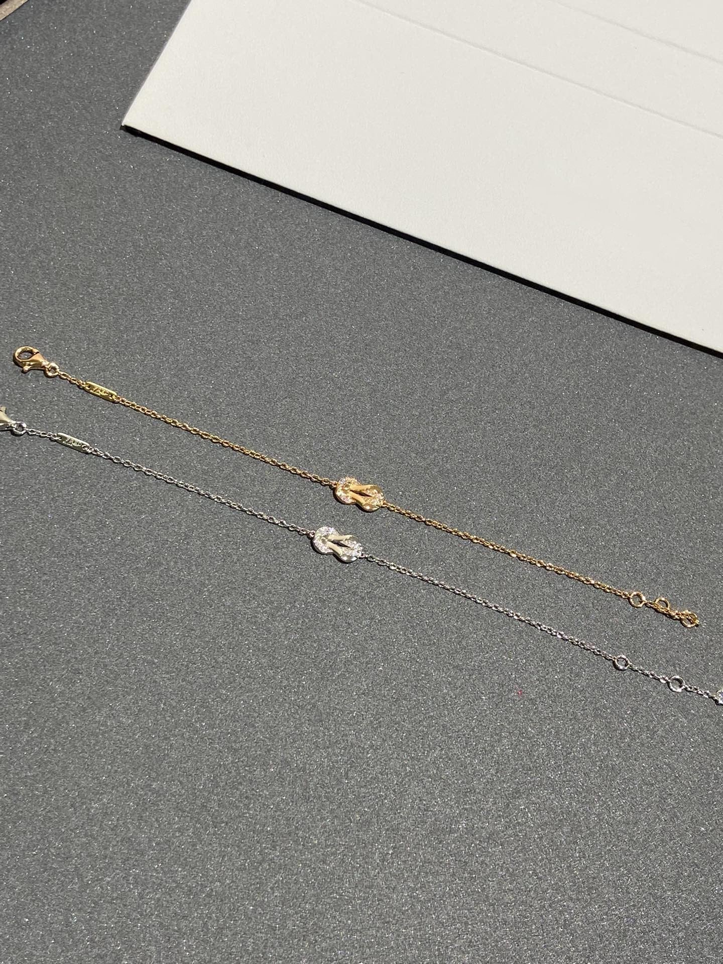 [MIRA]CHANCE INFINIE DIAMOND BRACELET