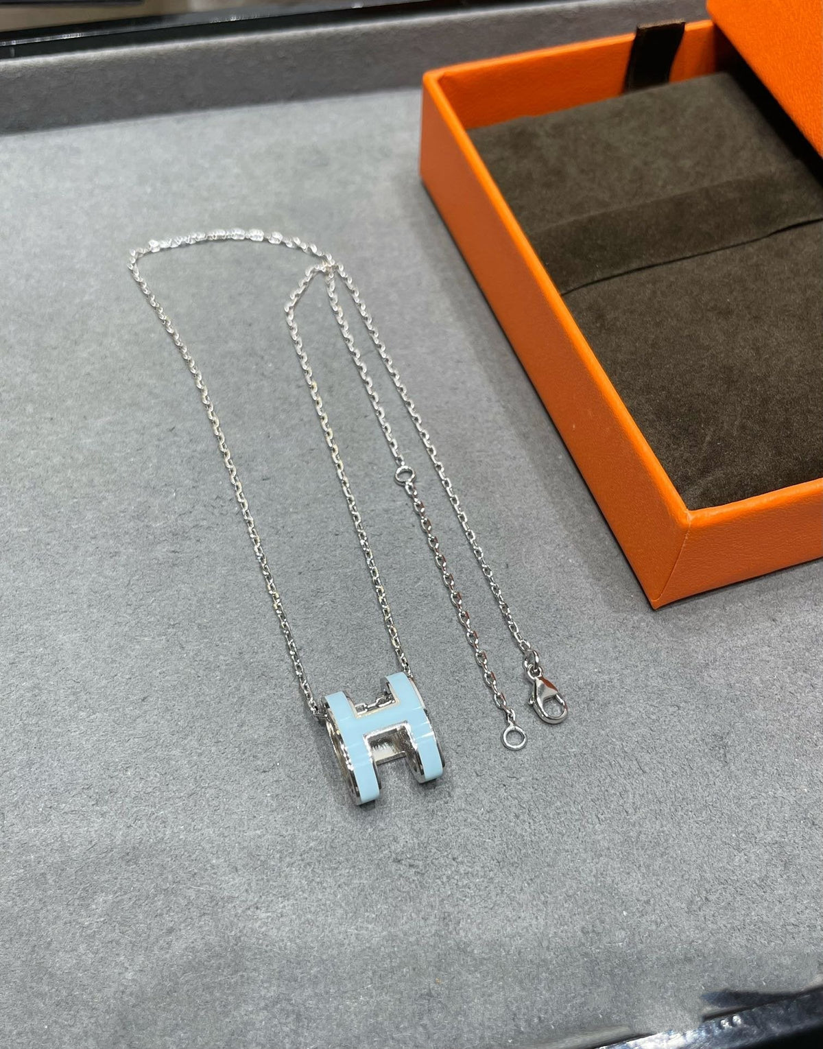 [MIRA]POP H SKY BLUE NECKLACE