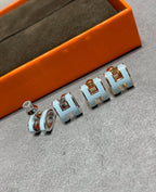 [MIRA]POP H SKY BLUE STUD EARRINGS