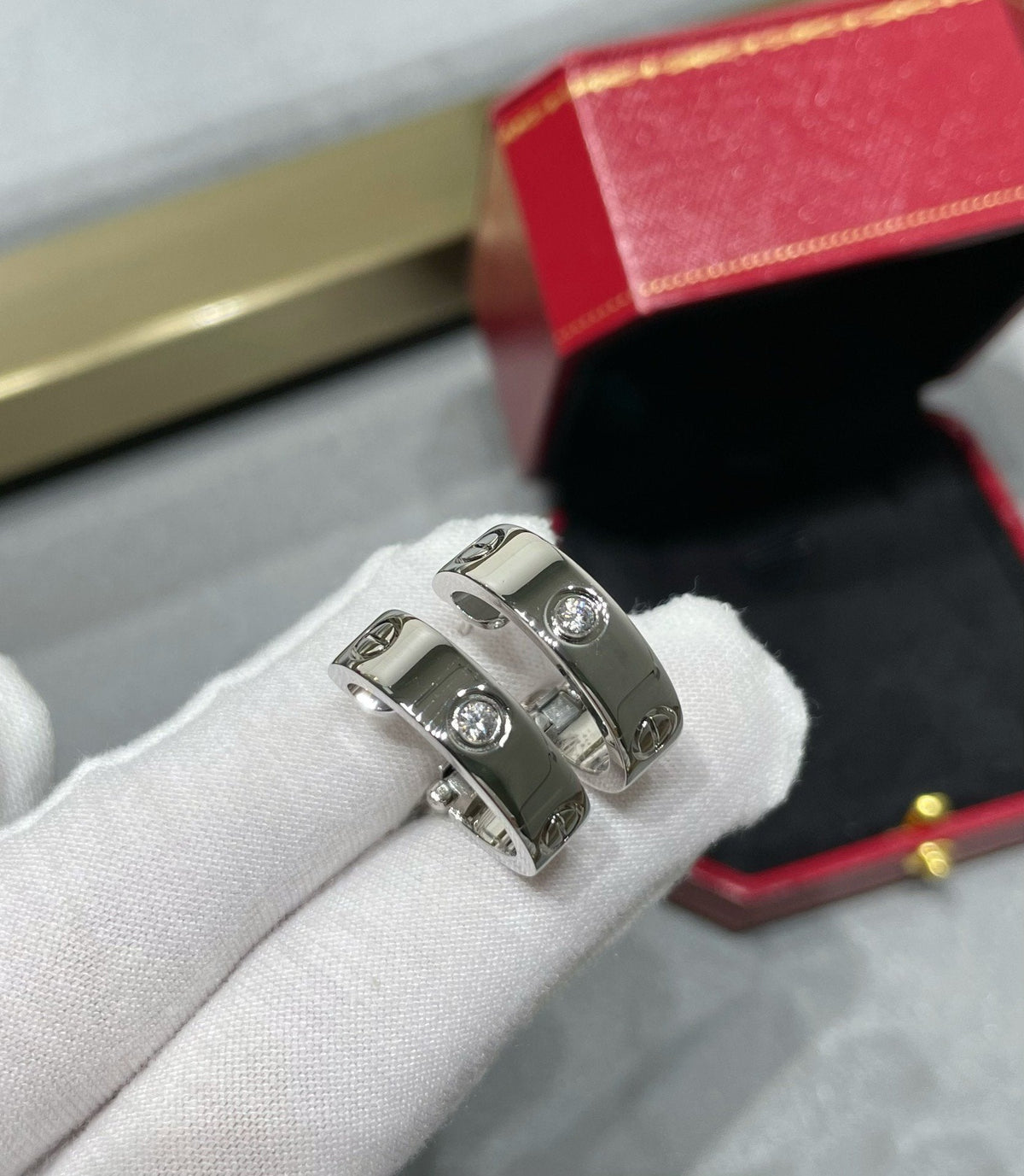 [MIRA]LOVE 5.5MM 1 DIAMOND EARRINGS