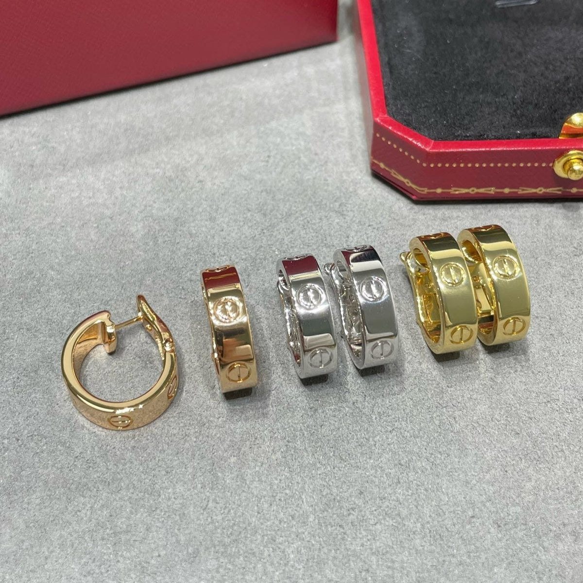 [MIRA]LOVE 5.5MM EARRINGS