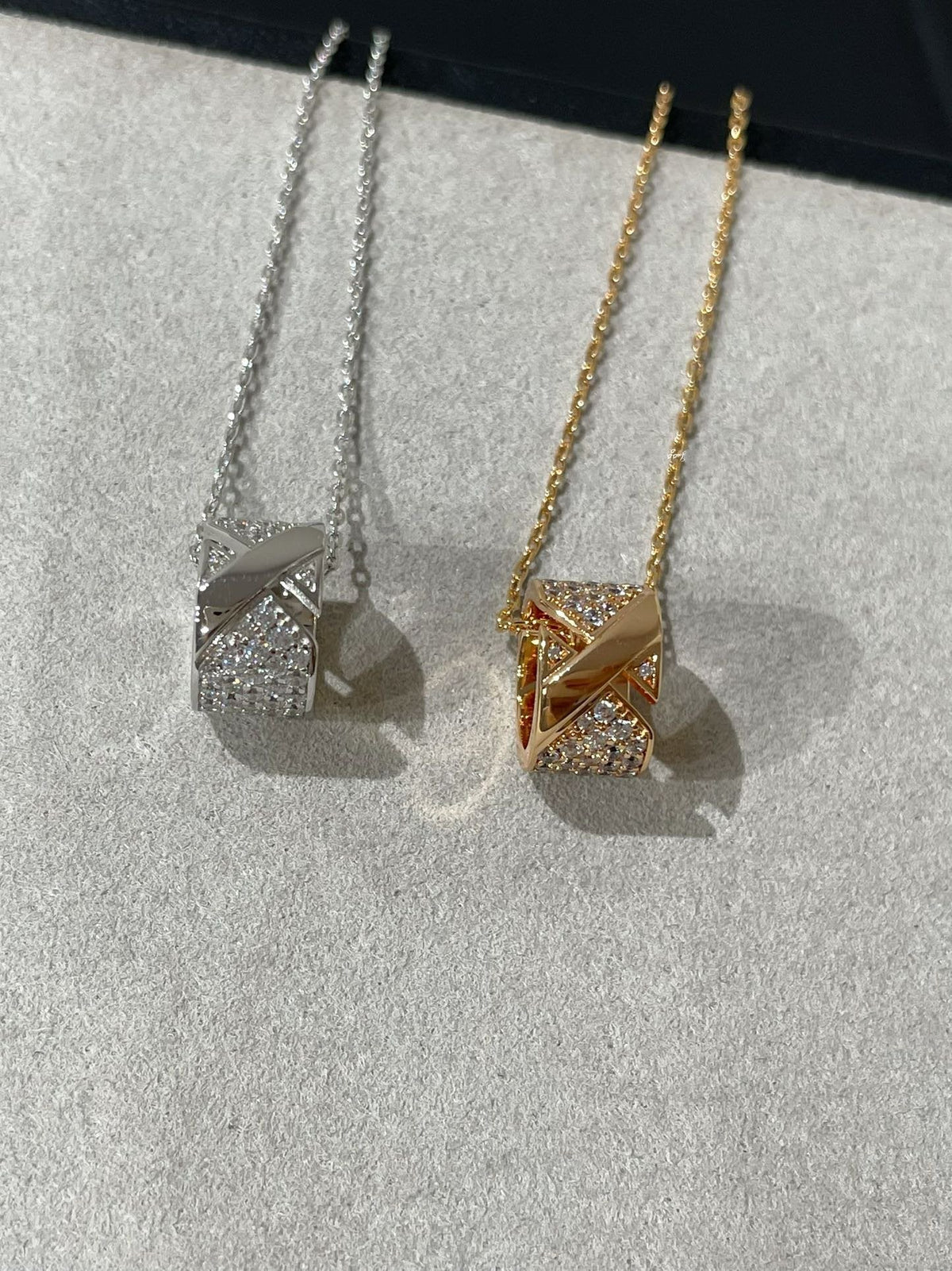 [MIRA]LIENS EVIDENCE DIAMOND PAVED NECKLACE