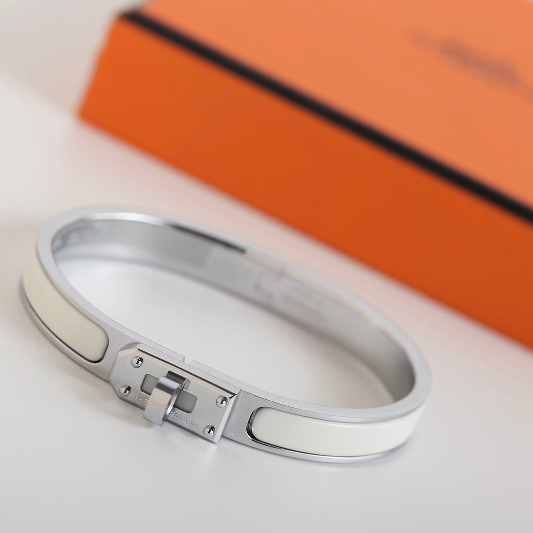 [MIRA]HM KELLY WHITE BRACELET