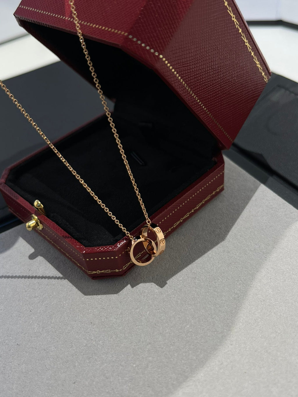 [MIRA]LOVE NECKLACE DOUBLE RING PINK GOLD