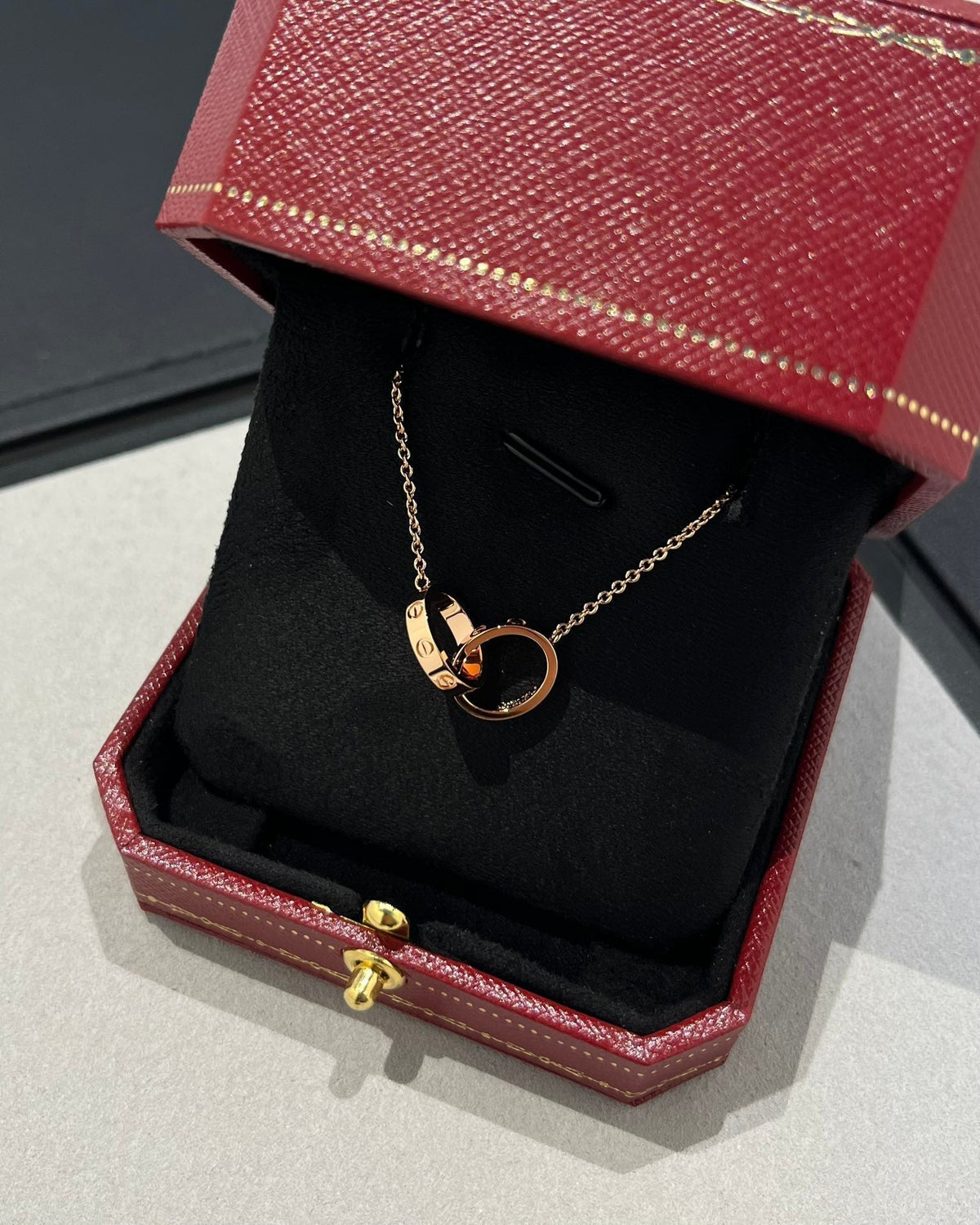 [MIRA]LOVE NECKLACE DOUBLE RING PINK GOLD