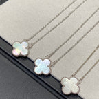 [MIRA]CLOVER MEDIUM SILVER WHITE MOP NECKLACE