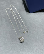 [MIRA]BEE LOVE DIAMOND PAVED 3 ROW NECKLACE