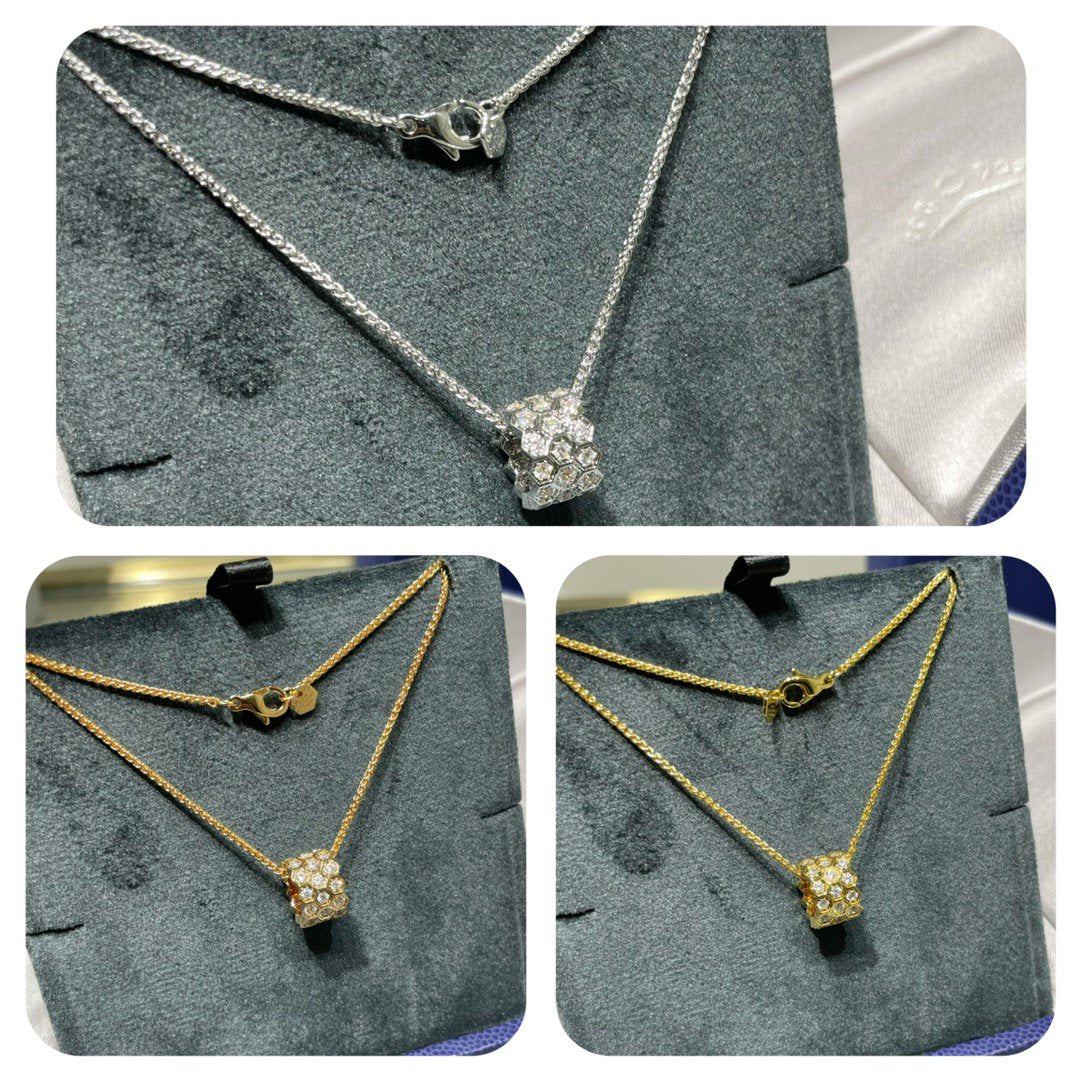 [MIRA]BEE LOVE DIAMOND PAVED 3 ROW NECKLACE