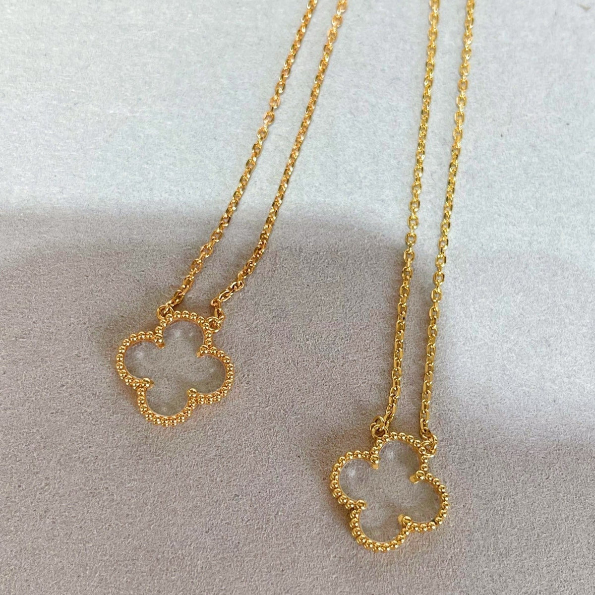 [MIRA]CLOVER ROCK CRYSTAL ROSE GOLD NECKLACE