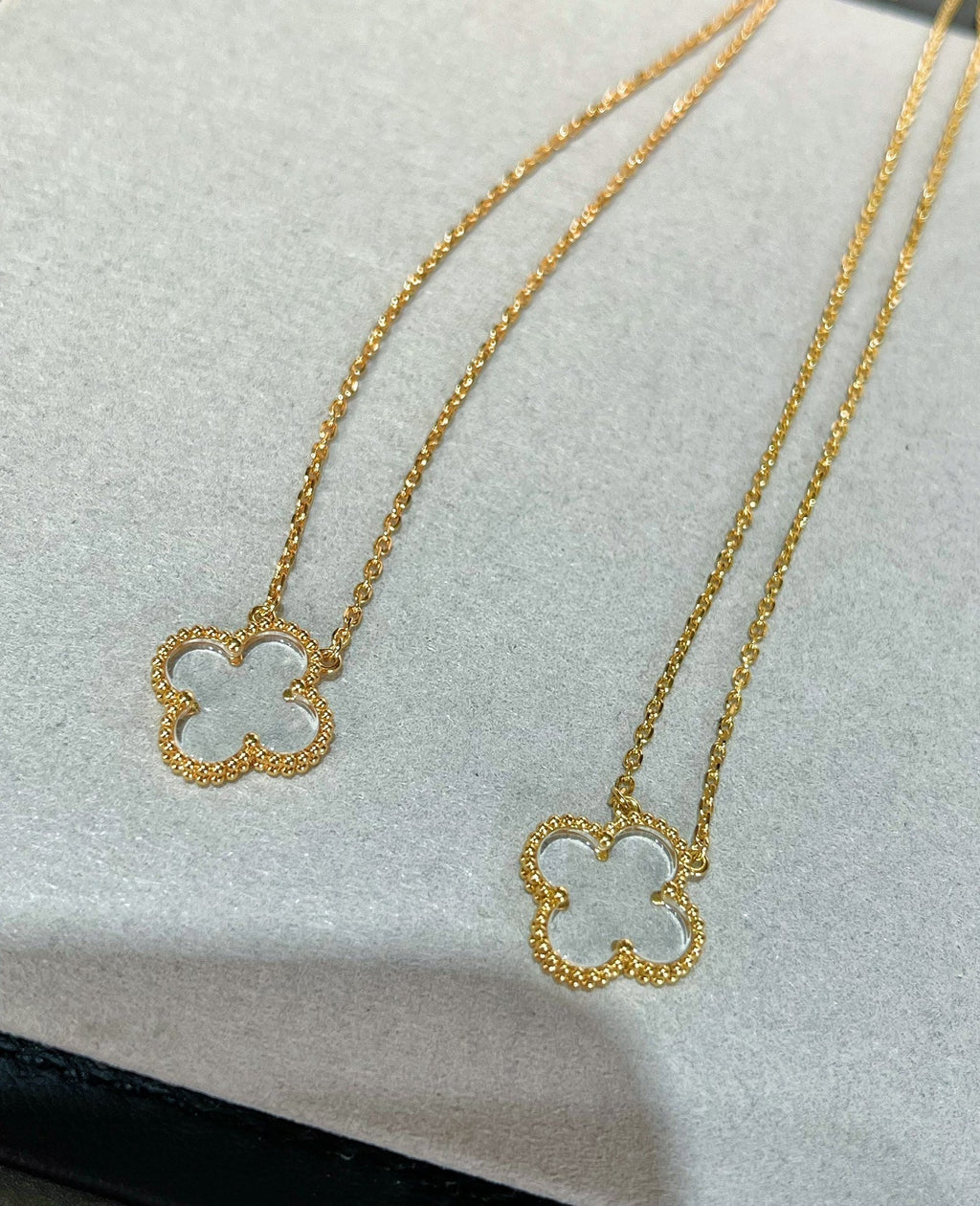 [MIRA]CLOVER ROCK CRYSTAL ROSE GOLD NECKLACE