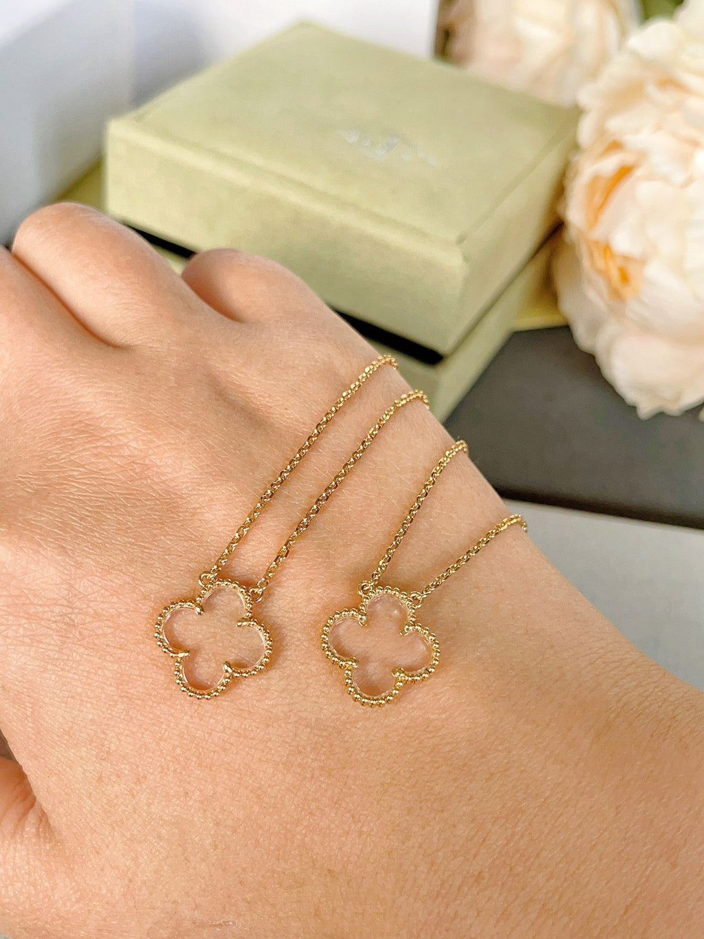 [MIRA]CLOVER ROCK CRYSTAL ROSE GOLD NECKLACE