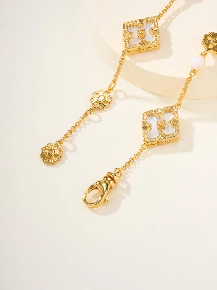 [MIRA]B.C.L ENAMELED Three-Flower Bracelet£¨Trumpet)