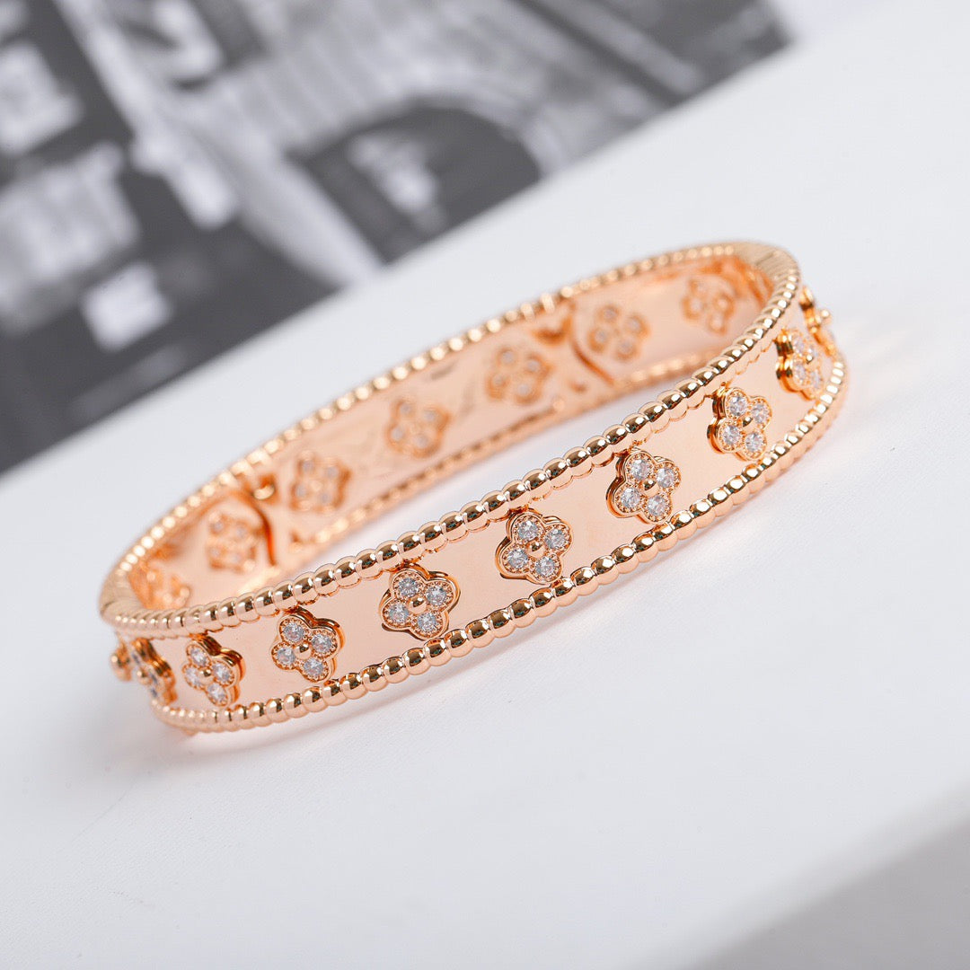 [MIRA]CLOVER BRACELET 8MM DIAMONDS