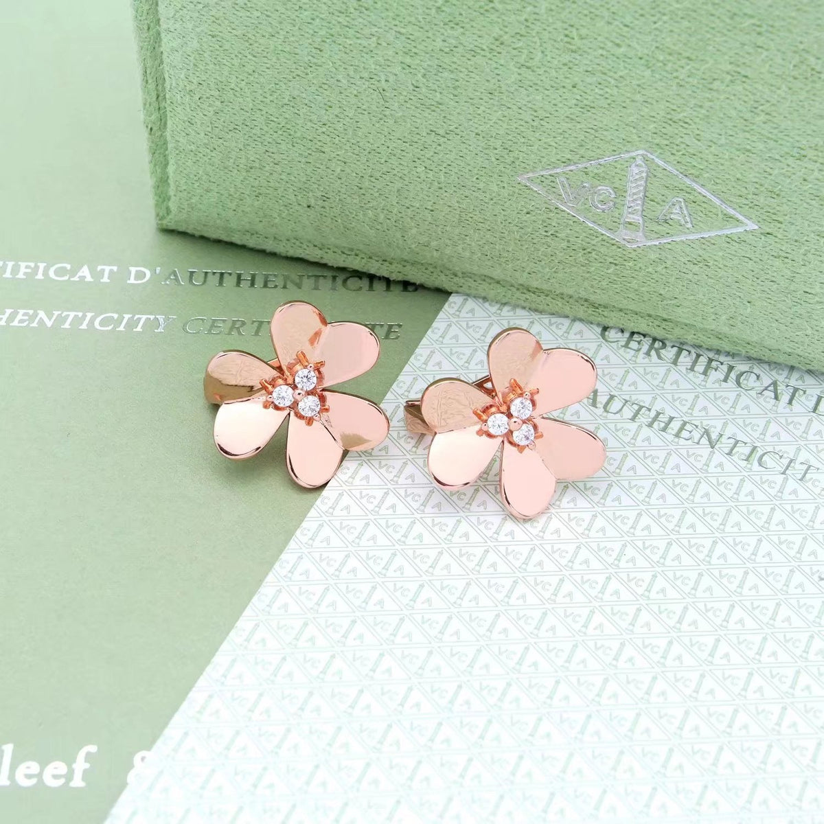 [MIRA]FRIVOLE EARRINGS- LARGE MODEL
