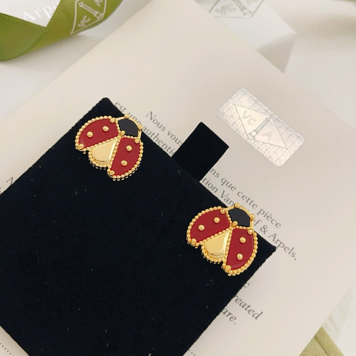[MIRA]LUCKY LADYBUG EARRINGS