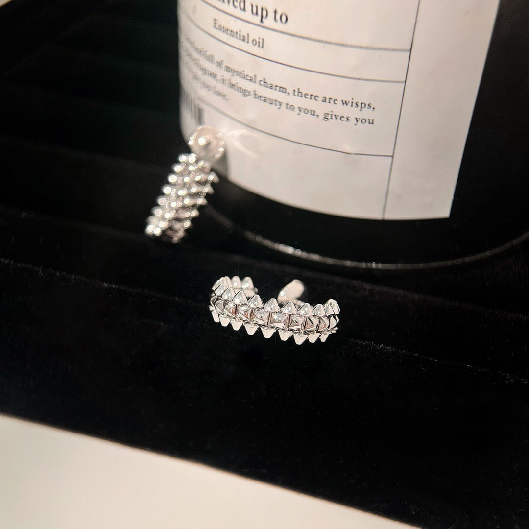[MIRA]CLASH SMALL HOOP EARRINGS