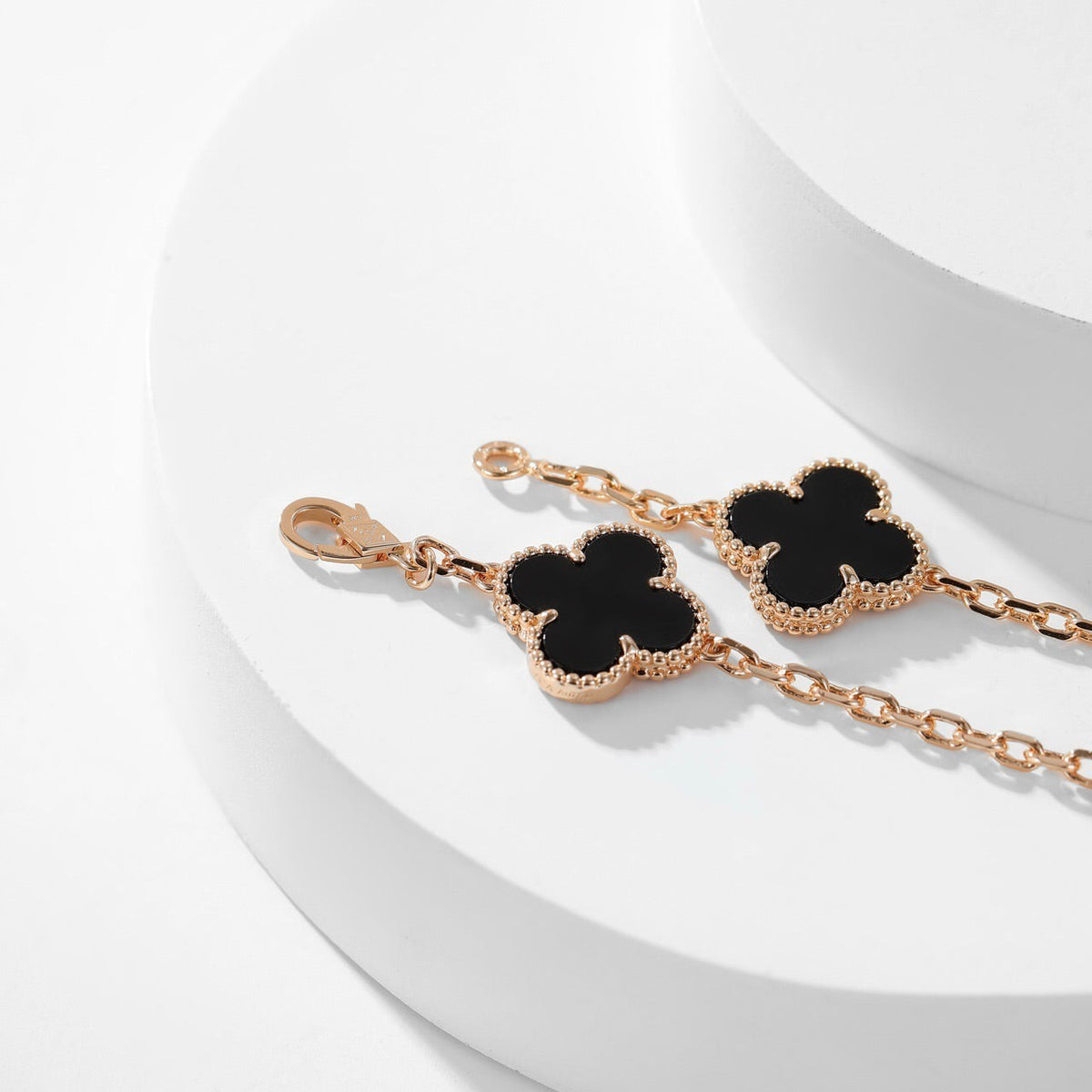 [MIRA]CLOVER 10 MOTIFS ONYX NECKLACE