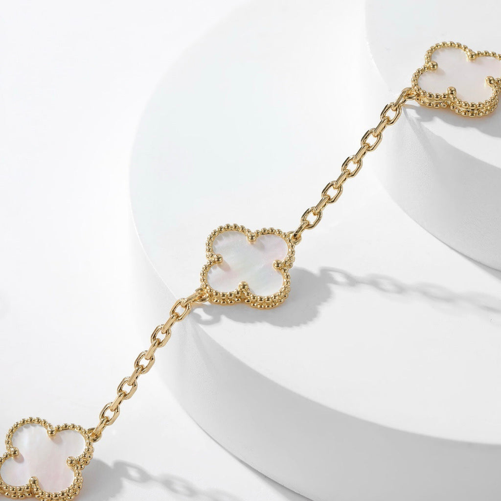 [MIRA]CLOVER 10 MOTIFS WHITE MOTHER OF PEARL NECKLACE