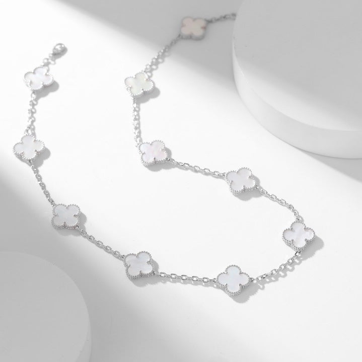[MIRA]CLOVER 10 MOTIFS WHITE MOTHER OF PEARL NECKLACE