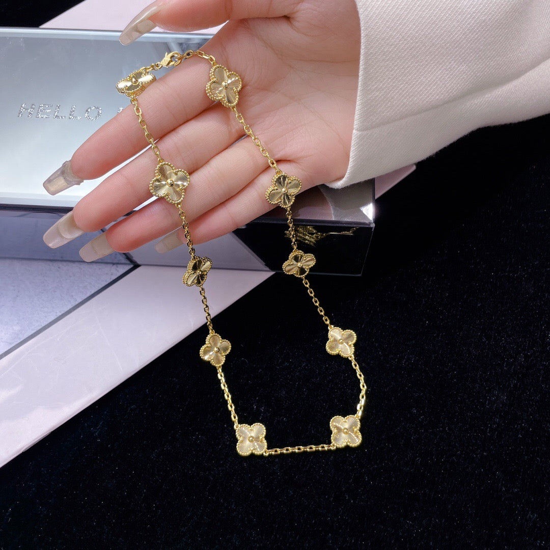 [MIRA]CLOVER 10 MOTIFS LASER NECKLACE