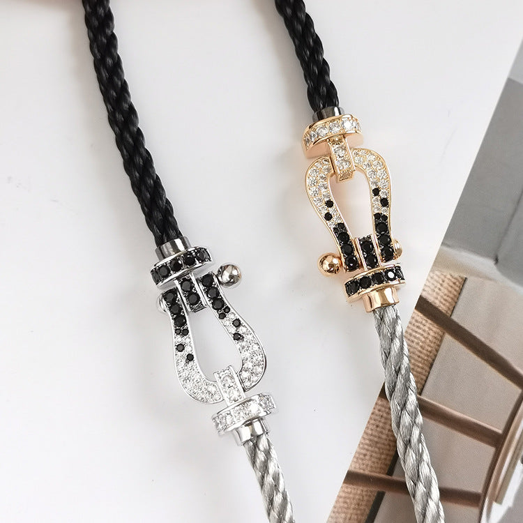 [MIRA]FORCE LARGE HORSESHOE BLACK WHITE DIAMOND BRACELET ROSE GOLD