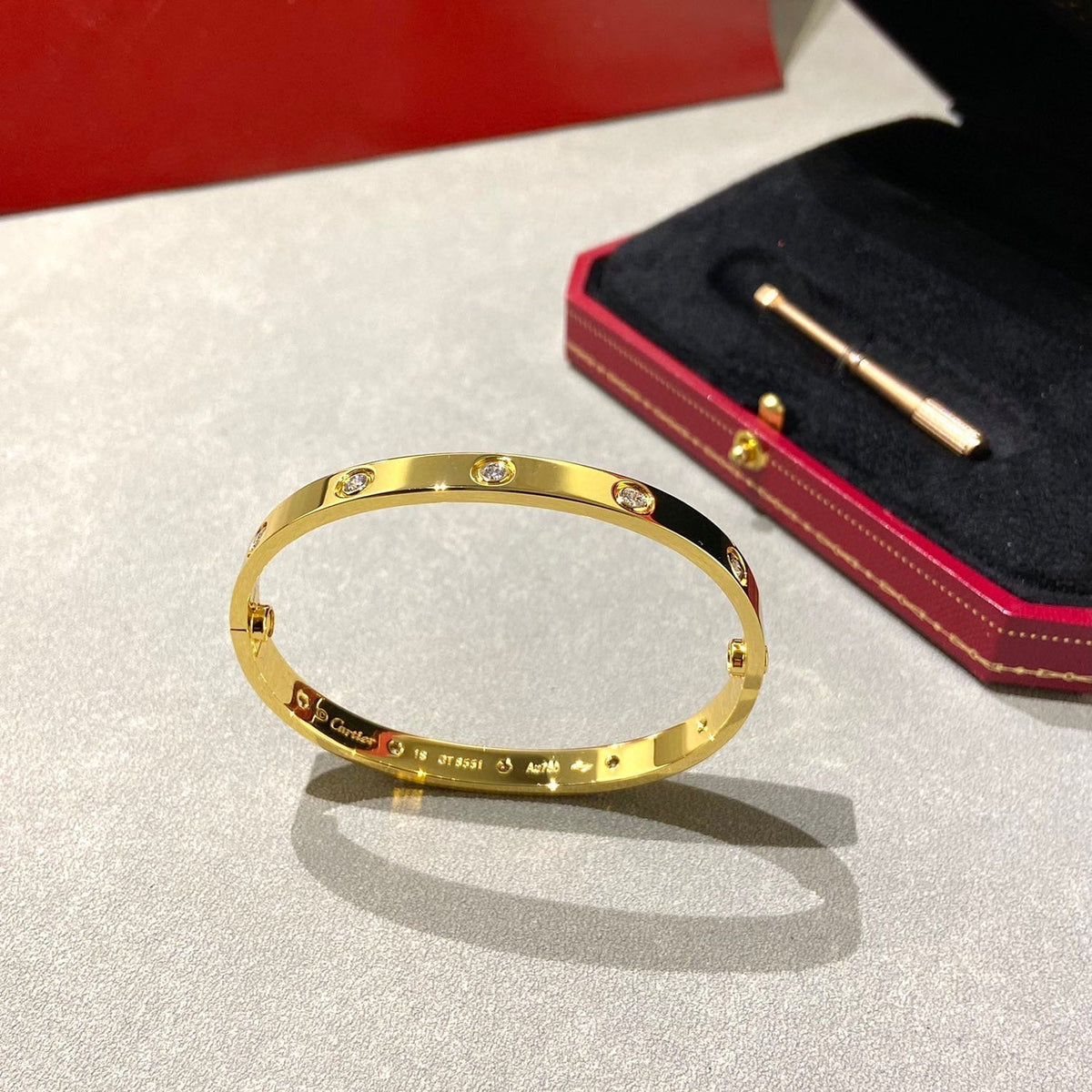 [MIRA]LOVE BRACELET 6.1MM 10 DIAMONDS
