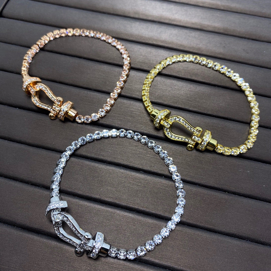 [MIRA]FORCE  LARGE HORSESHOE FULL DIAMOND TENNIS BRACELET
