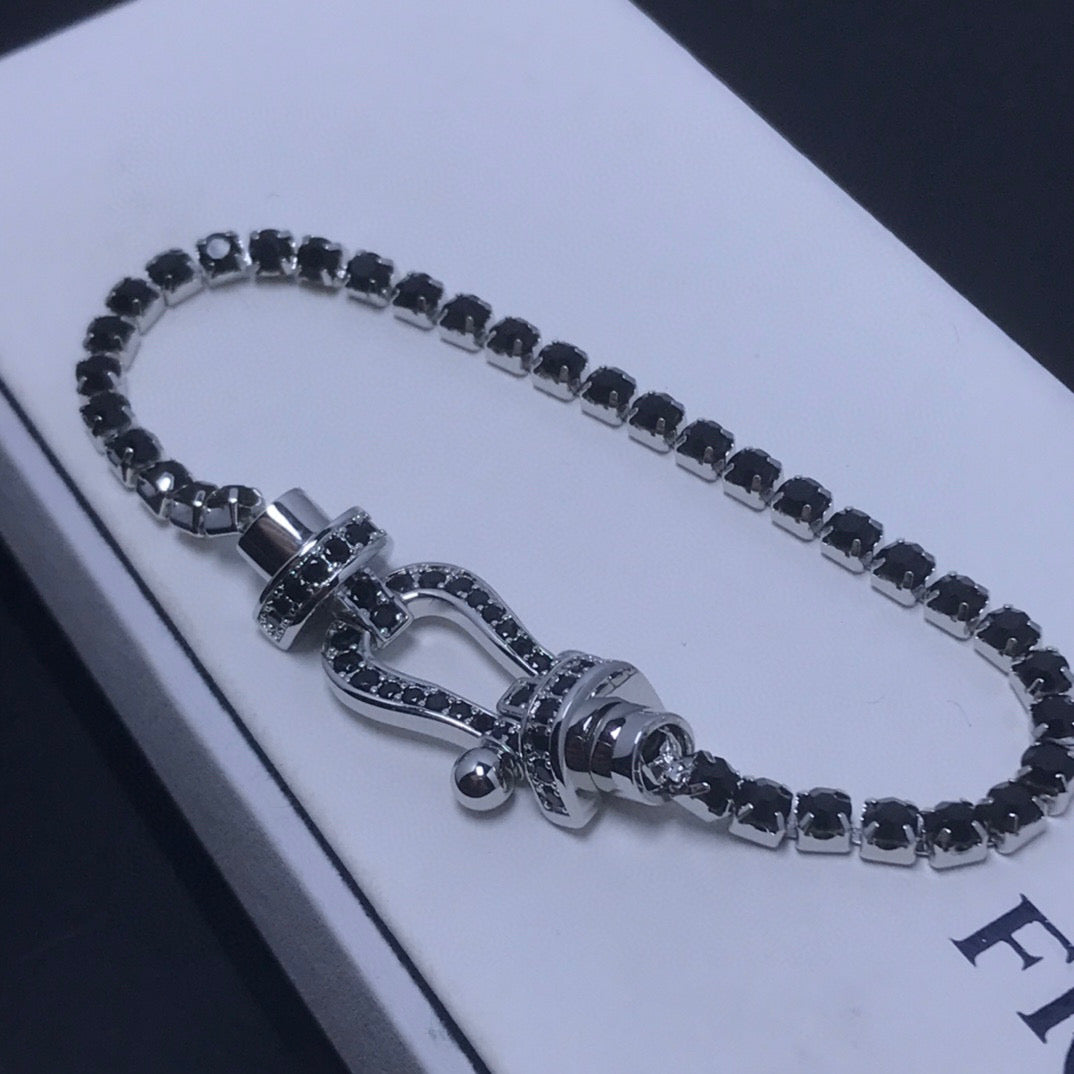 [MIRA]FORCE  LARGE HORSESHOE FULL DIAMOND TENNIS BRACELET