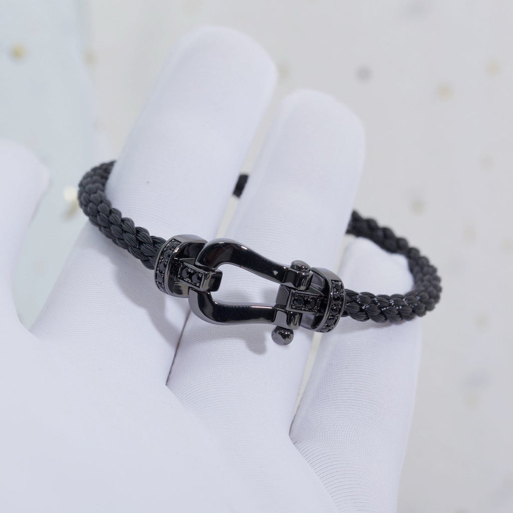 [MIRA]FORCE LARGE SERIES HORSESHOE BLACK SAMURAI BRACELET