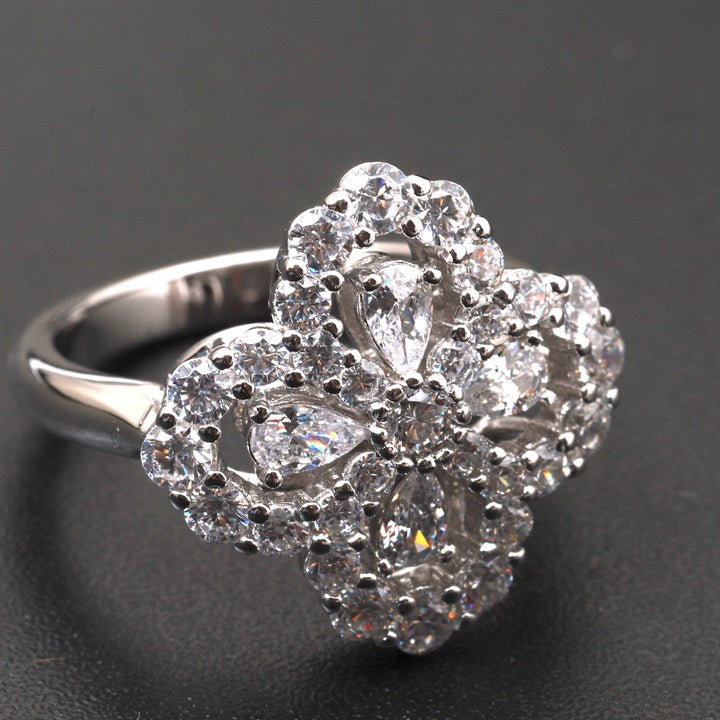 [MIRA]LOOP RING FULL MOTIF DIAMOND 16MM SILVE