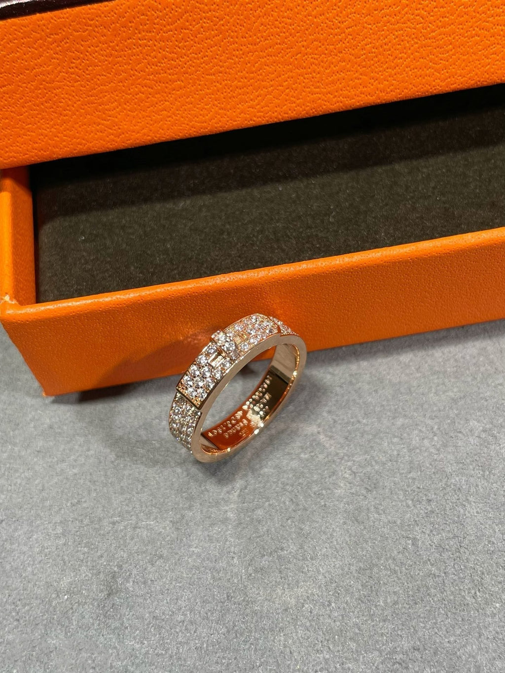 [MIRA]KELLY PINK GOLD DIAMOND RING