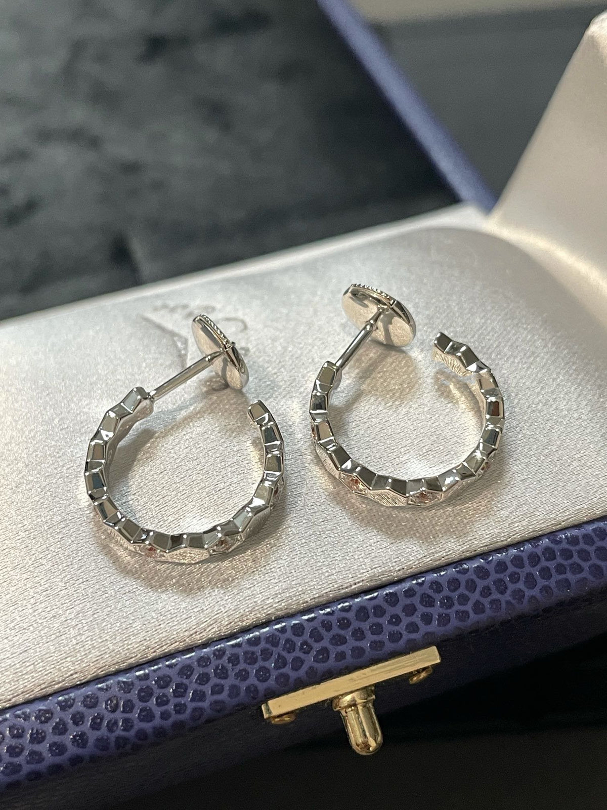 [MIRA]BEE LOVE Earrings Silver