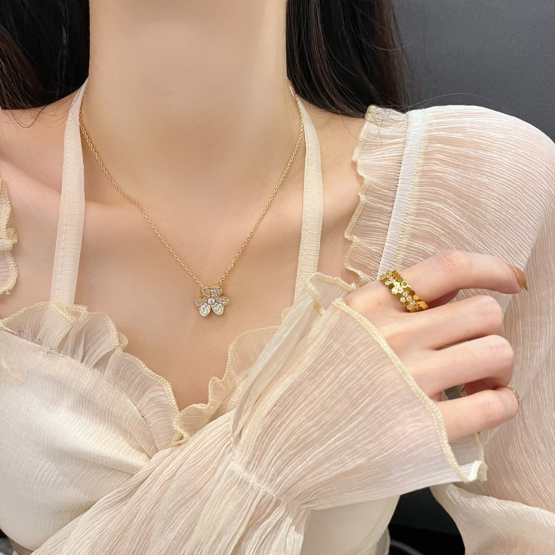 [MIRA]FLOWER DIAMOND NECKLACE