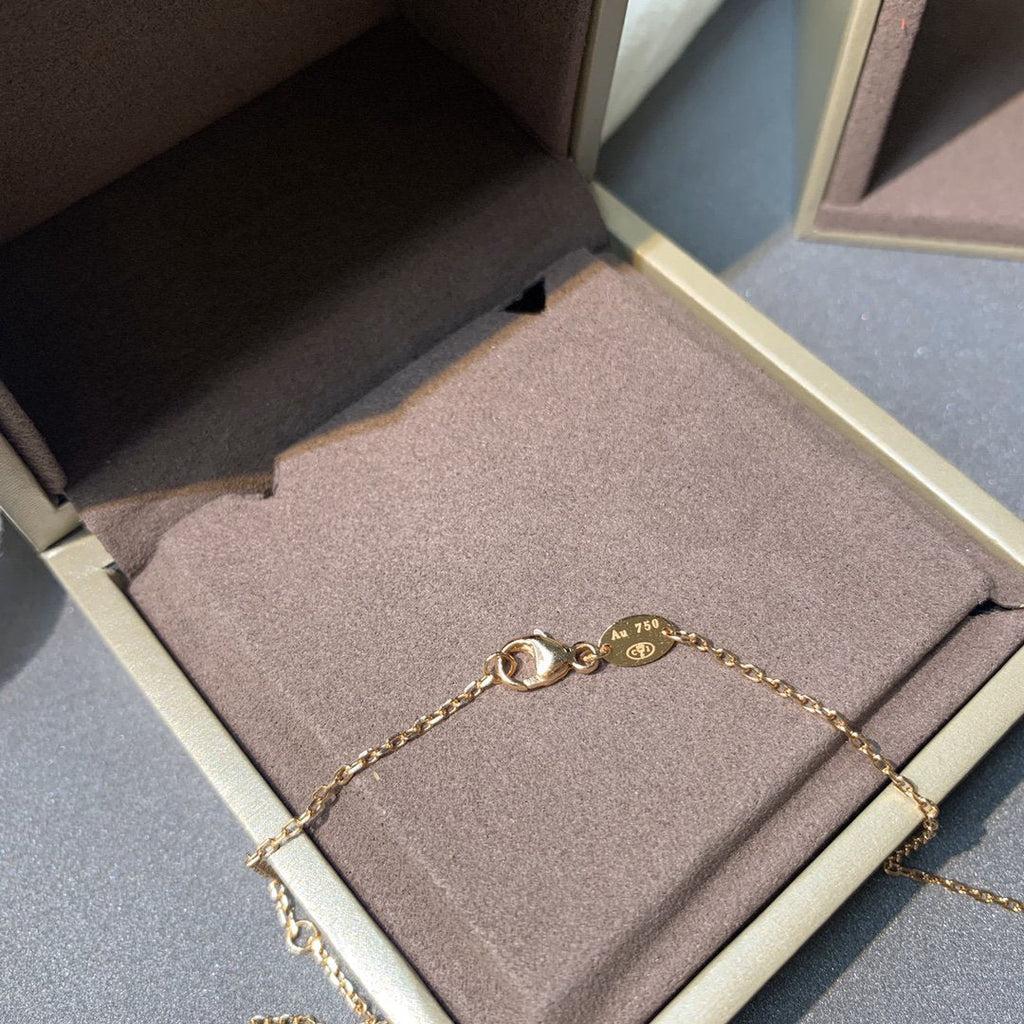 [MIRA]JEUX DE PINK GOLD DIAMOND NECKLACE