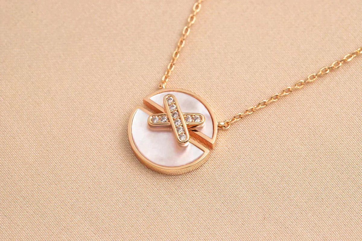 [MIRA]JEUX DE ROSE GOLD DIAMOND NECKLACE