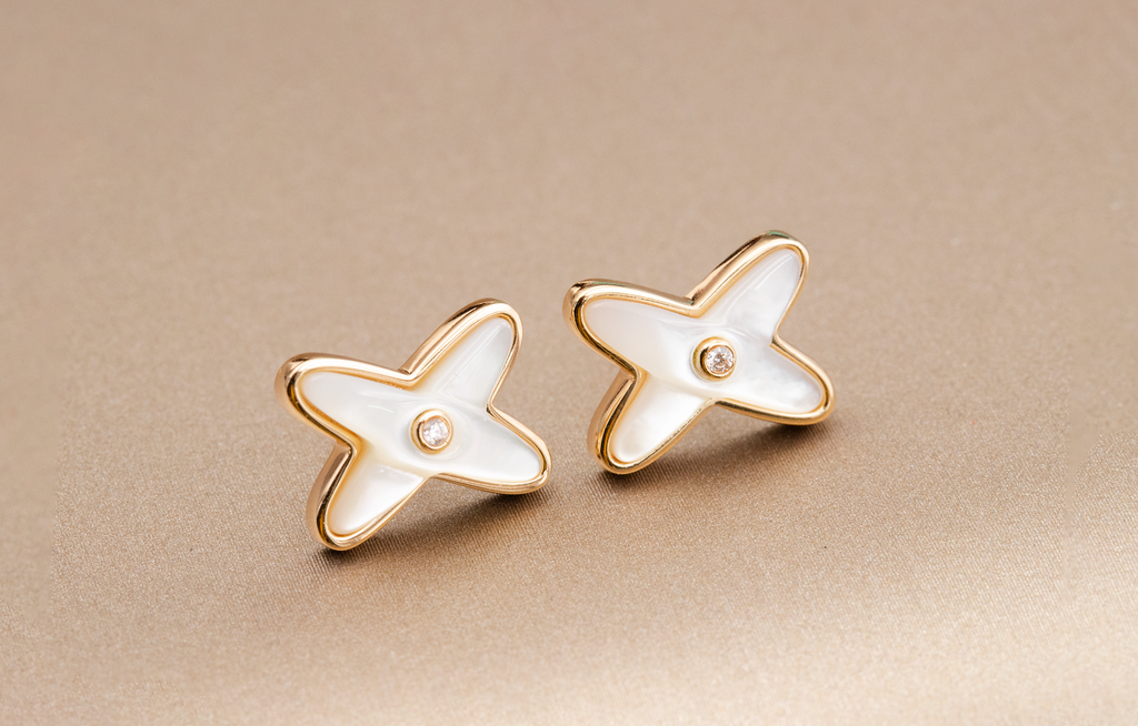[MIRA]JEUX DE WHITE MOP PINK GOLD DIAMOND EARRINGS