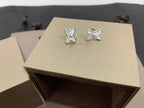 [MIRA]JEUX DE WHITE MOP SILVER DIAMOND EARRINGS