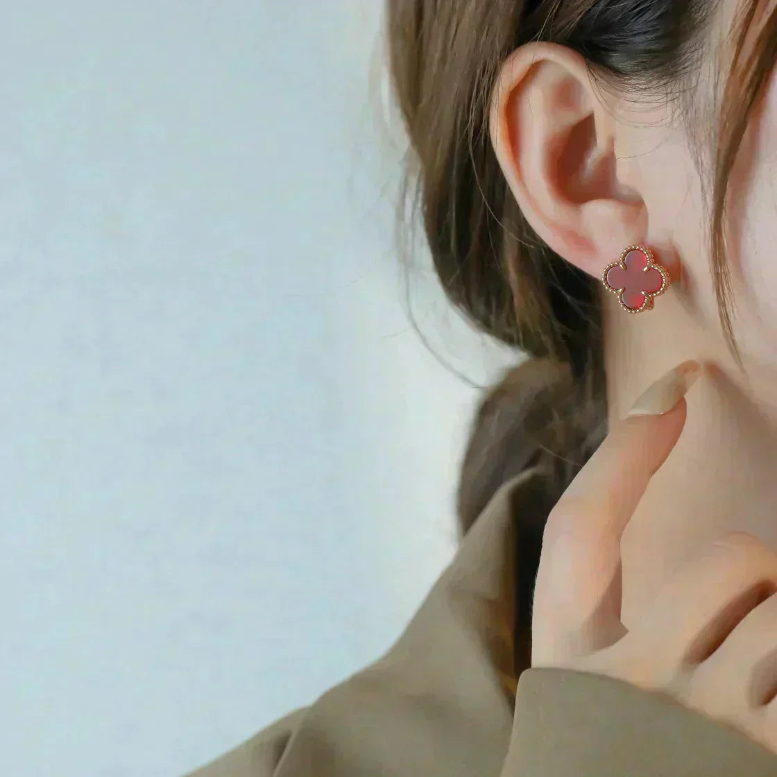 [MIRA]CLOVER MEDIUM 1 MOTIFS CARNELIAN  EARRINGS