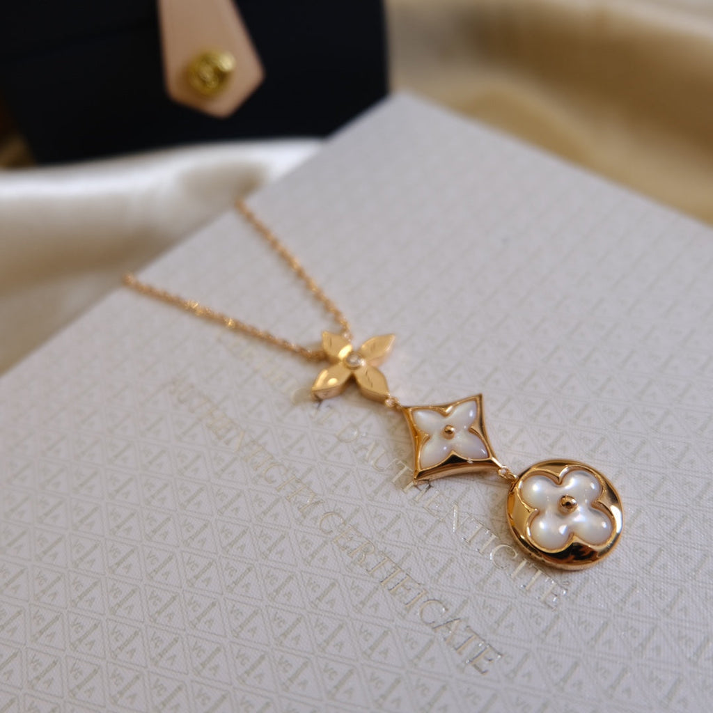 [MIRA]COLOR BLOSSOM LARIAT NECKLACE PINK GOLD WHITE MOTHER PEARL AND DIAMOND