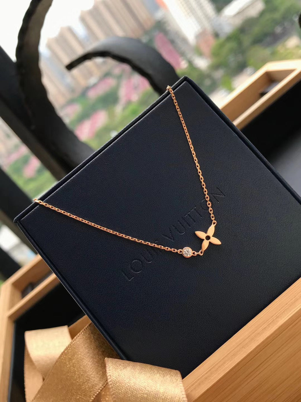 [MIRA]BLOSSOM PENDANT PINK GOLD AND DIAMOND