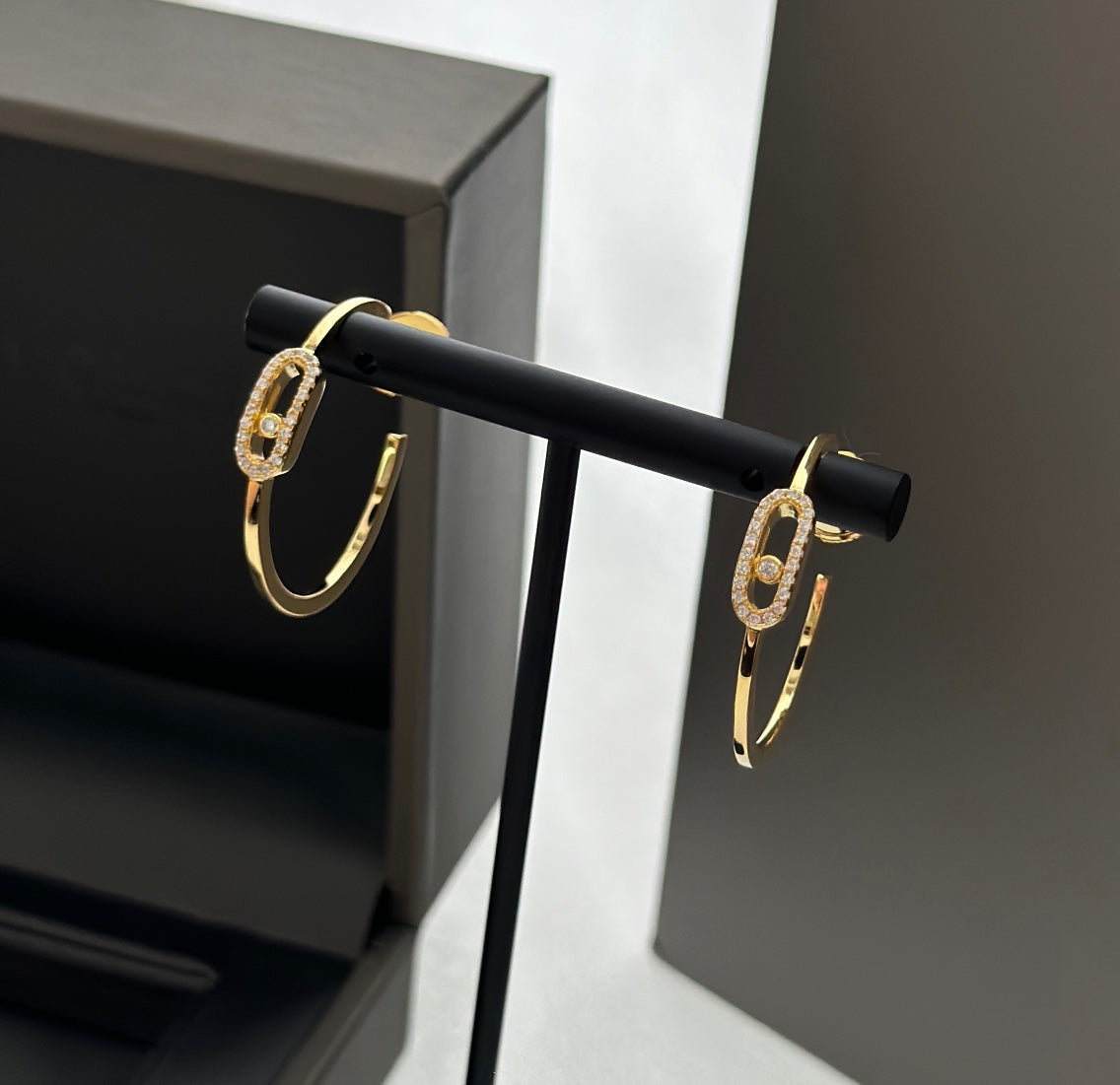 [MIRA]CREOLES MOVE UNO PM DIAMOND EARRINGS