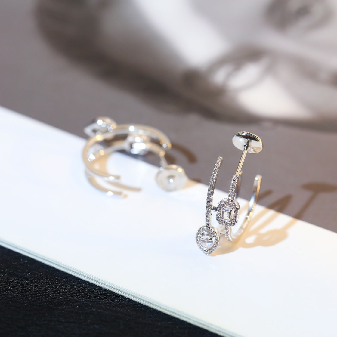 [MIRA]CREOLES MY TWIN 2 RANGS SILVER DIAMOND EARRINGS