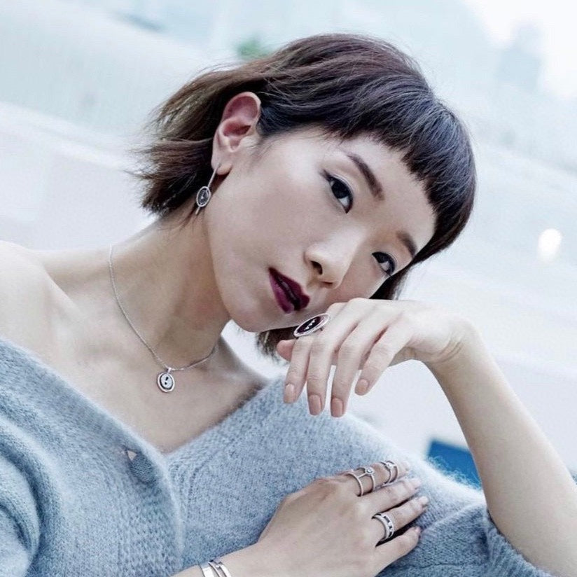 [MIRA]MOVE ARROW PINK GOLD DIAMOND EARRINGS