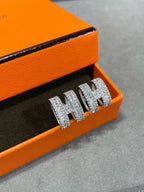 [MIRA]H STUD EARRINGS WITH SILVER DIAMONDS