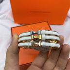 [MIRA]CLASSIC HM CLIC WHITE 8MM ENAMEL BRACELET