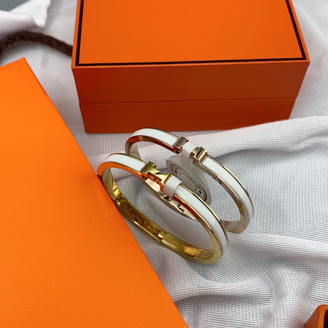 [MIRA]CLASSIC HM CLIC WHITE 8MM ENAMEL BRACELET