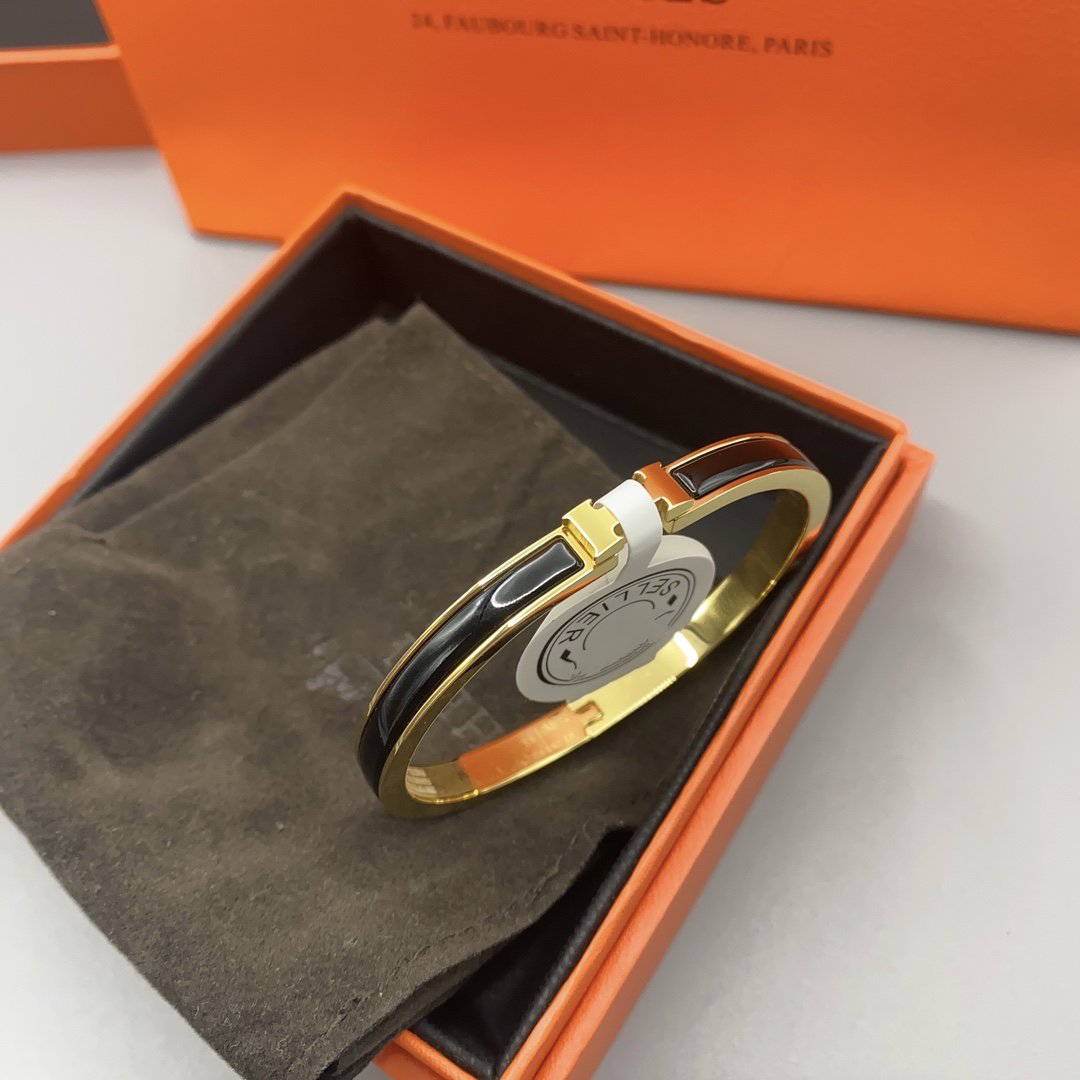 [MIRA]CLASSIC HM CLIC BLACK 8MM ENAMEL BRACELET